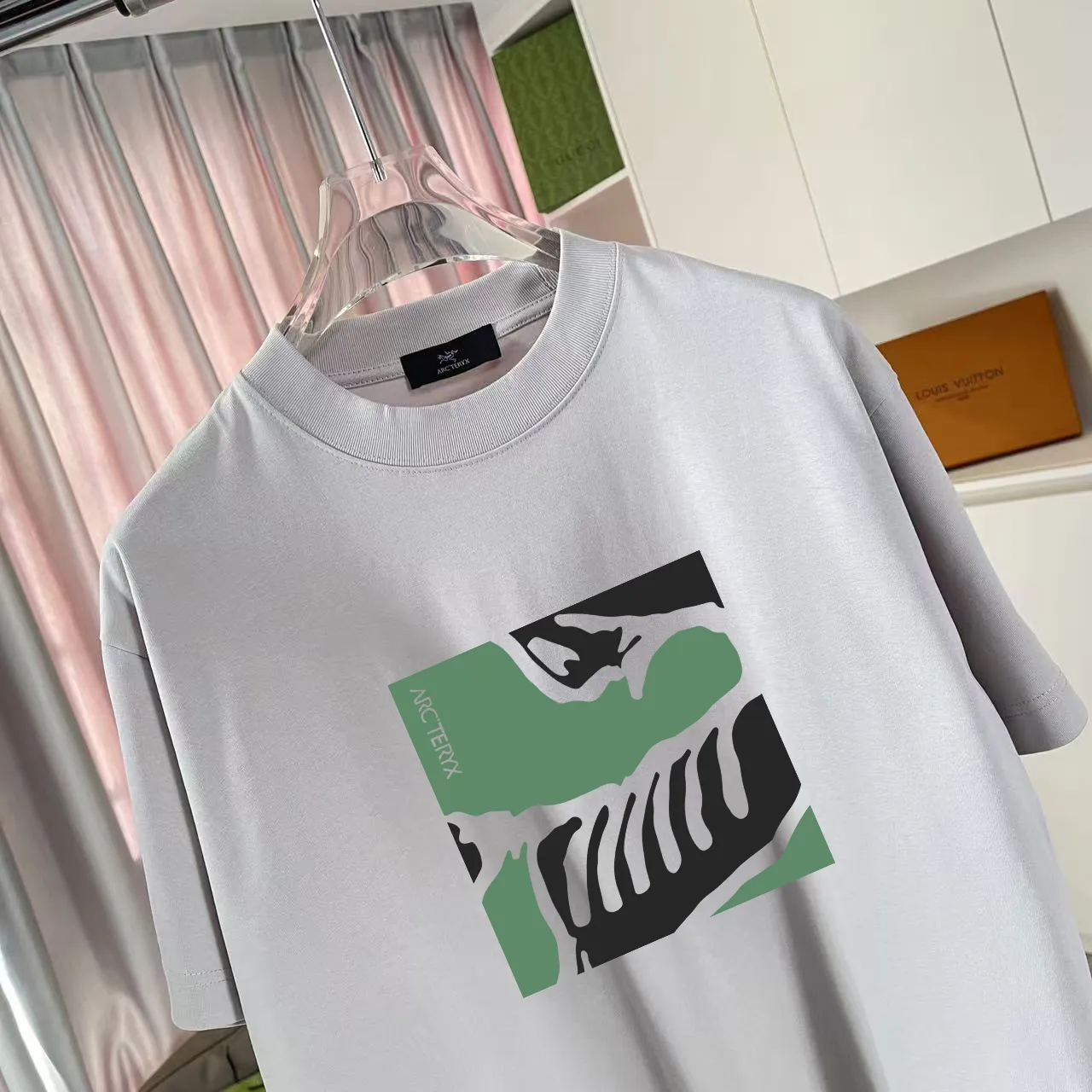 ARC'TERYX* 2025 New Arrival logo t g Same Style Size：S M L XL XXL ：Black White Pink Gray